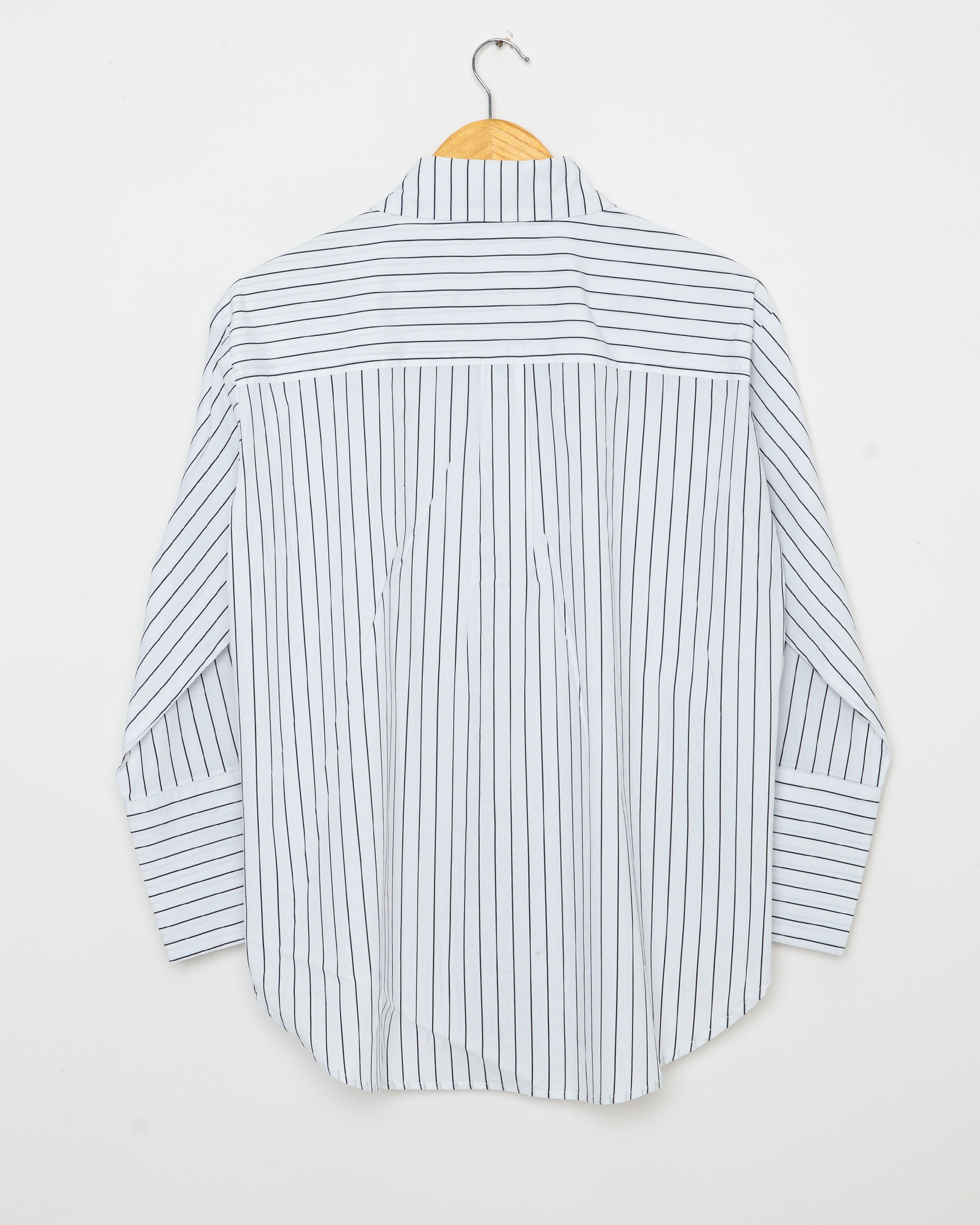 Black & White Button Up