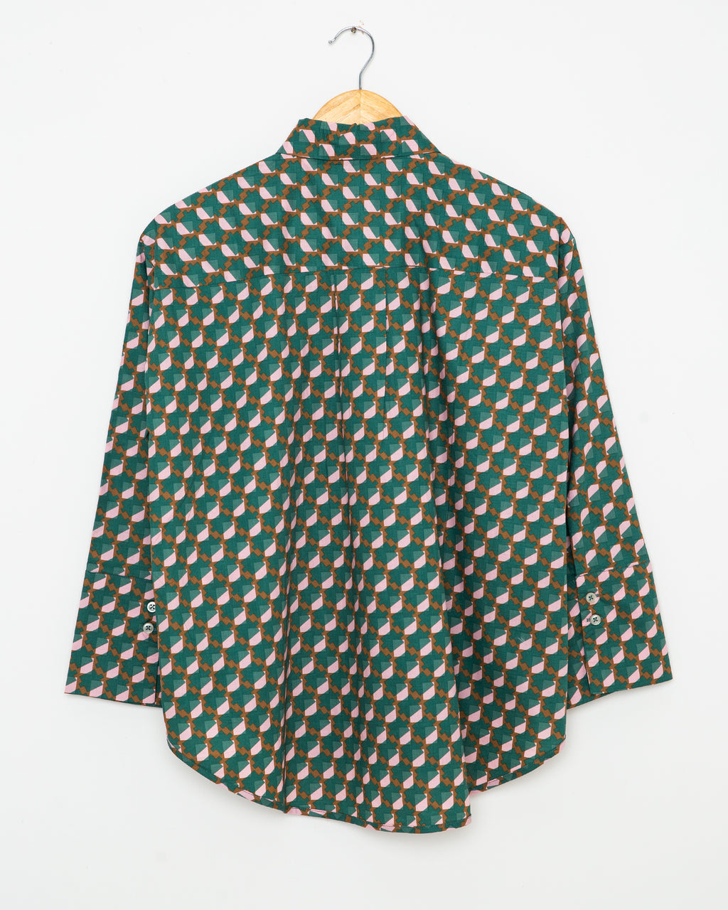 Geometrical Button Up