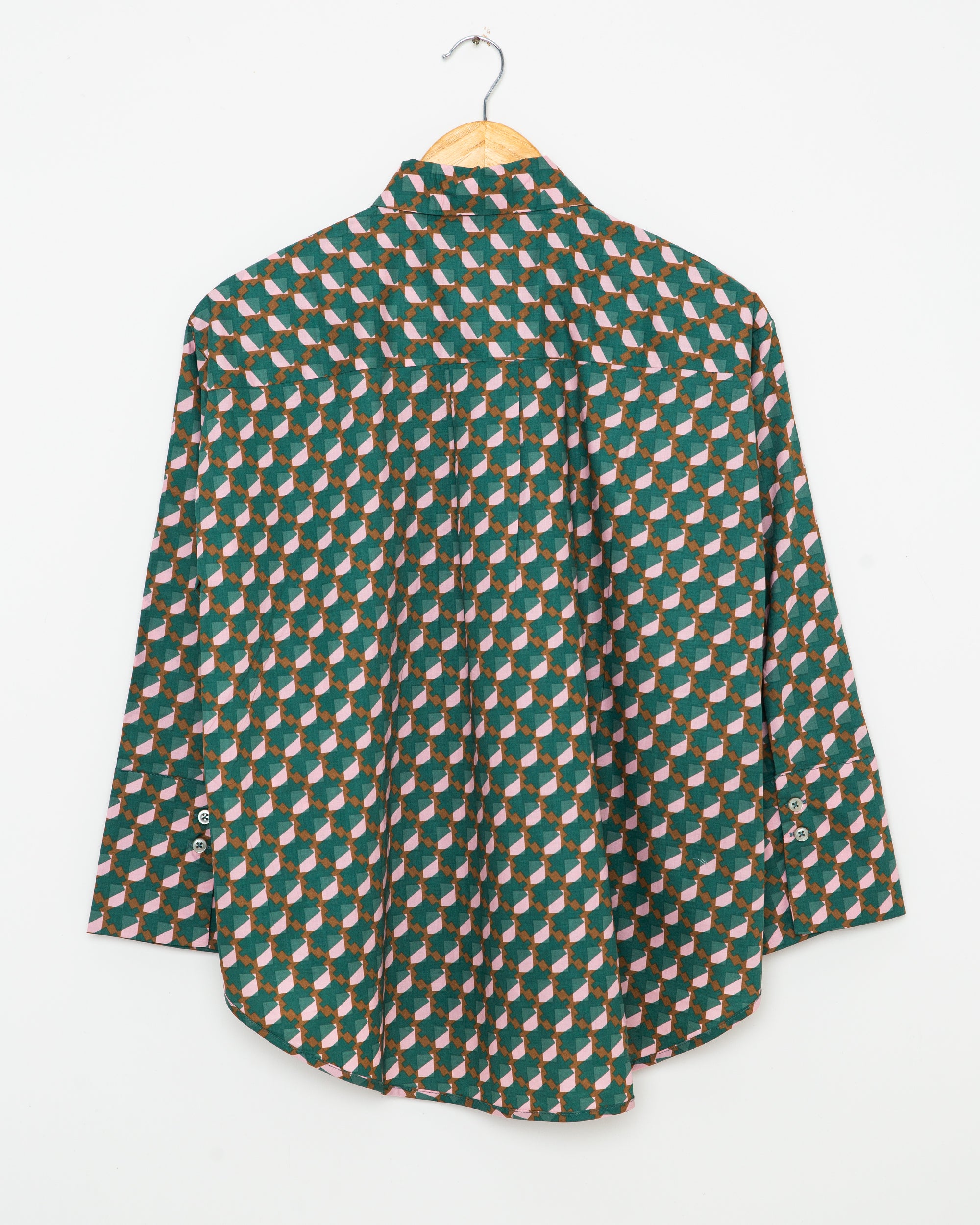 Geometrical Button Up
